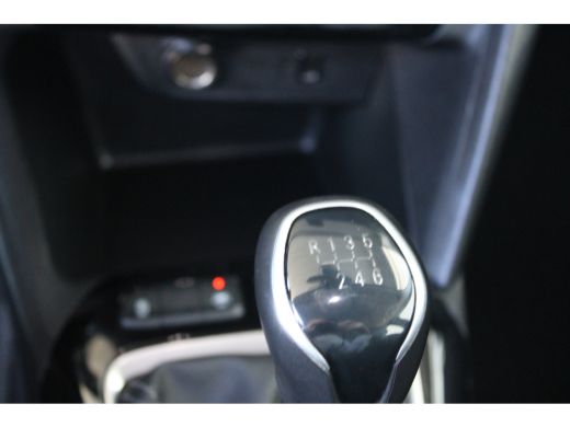 Opel Corsa 1.2 Level 3 ActivLease financial lease