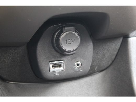 Peugeot 108 1.0 e-VTi Active | Airco | Elek. Ramen | Stuurw. Bediening | Bluetooth | DAB | ActivLease financial lease