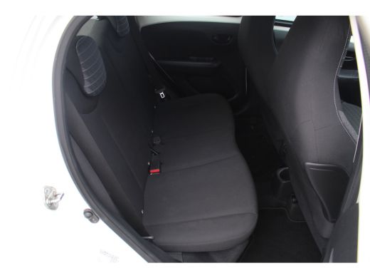 Peugeot 108 1.0 e-VTi Active | Airco | Elek. Ramen | Stuurw. Bediening | Bluetooth | DAB | ActivLease financial lease