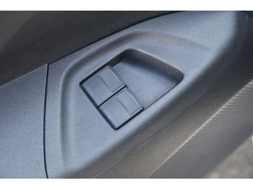 Peugeot 108 1.0 e-VTi Active | Airco | Elek. Ramen | Stuurw. Bediening | Bluetooth | DAB | ActivLease financial lease
