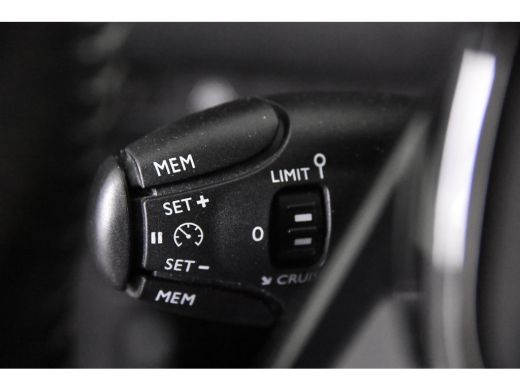 Peugeot 2008 Active Pack *1ste Eigenaar*Camera*Cruise Control* ActivLease financial lease