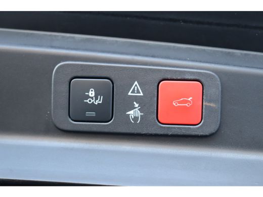 Peugeot 5008 1.2 PURETECH 130PK 7-ZITS ALLURE / NAVI / LEDER / CLIMA / PDC / 19" LMV / CAMERA / KEYLESS/ ADAPT... ActivLease financial lease