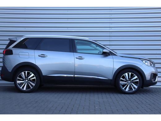 Peugeot 5008 1.2 PURETECH 130PK 7-ZITS ALLURE / NAVI / LEDER / CLIMA / PDC / 19" LMV / CAMERA / KEYLESS/ ADAPT... ActivLease financial lease