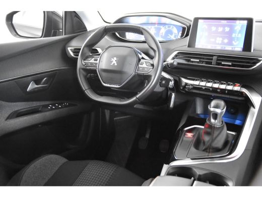 Peugeot 5008 1.5 BlueHDI *1.Hand*Trekhaak*Park assist* ActivLease financial lease