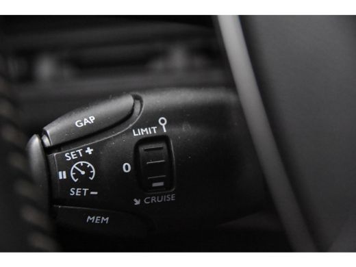 Peugeot 5008 1.5 BlueHDI *1.Hand*Trekhaak*Park assist* ActivLease financial lease
