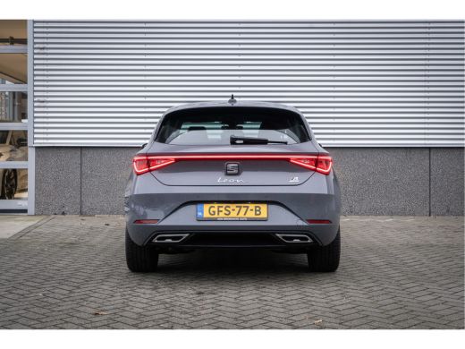 Seat Leon SEAT 1.4 TSI 204 PK eHybrid PHEV FR Business Intense | Panoramadak | Keyless | Achteruitrijcamera... ActivLease financial lease