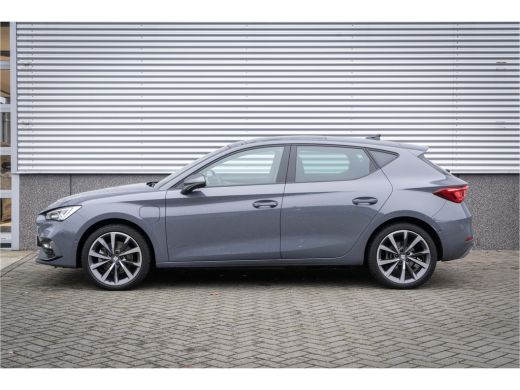 Seat Leon SEAT 1.4 TSI 204 PK eHybrid PHEV FR Business Intense | Panoramadak | Keyless | Achteruitrijcamera... ActivLease financial lease
