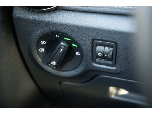 Skoda Fabia Škoda 1.0 TSI Business Edition | Navigatie-pakket | Trekhaak ActivLease financial lease