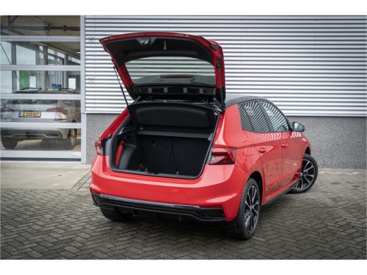 Skoda Fabia 1.0 TSI Monte Carlo | Achteruitrijcamera | Verwarmbare stoelen | Adaptieve Cruise control | Trave... ActivLease financial lease