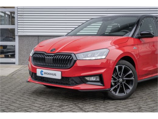 Skoda Fabia 1.0 TSI Monte Carlo | Achteruitrijcamera | Verwarmbare stoelen | Adaptieve Cruise control | Trave... ActivLease financial lease