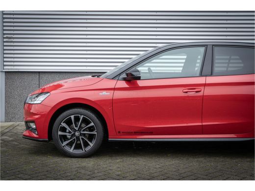 Skoda Fabia 1.0 TSI Monte Carlo | Achteruitrijcamera | Verwarmbare stoelen | Adaptieve Cruise control | Trave... ActivLease financial lease