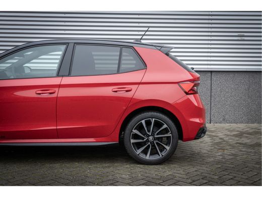 Skoda Fabia 1.0 TSI Monte Carlo | Achteruitrijcamera | Verwarmbare stoelen | Adaptieve Cruise control | Trave... ActivLease financial lease