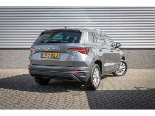 Skoda Karoq 1.5 TSI 150PK DSG ACT Business Edition | Camera| Smartlink| ACC| ActivLease financial lease