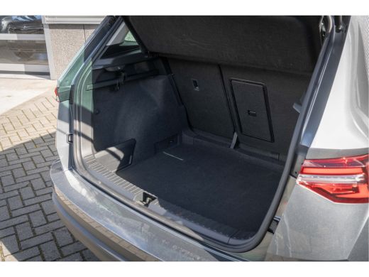 Skoda Karoq 1.5 TSI 150PK DSG ACT Business Edition | Camera| Smartlink| ACC| ActivLease financial lease