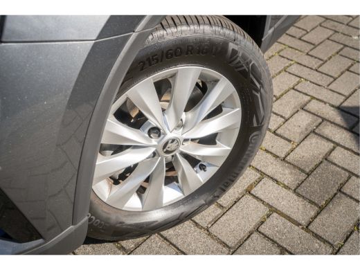 Skoda Karoq 1.5 TSI 150PK DSG ACT Business Edition | Camera| Smartlink| ACC| ActivLease financial lease