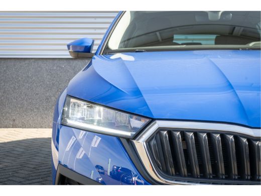 Skoda Octavia Combi Škoda 1.4 TSI iV 204 pk DSG PHEV Ambition |Carplay| stoel+ stuur verwarming| Cruise| ActivLease financial lease