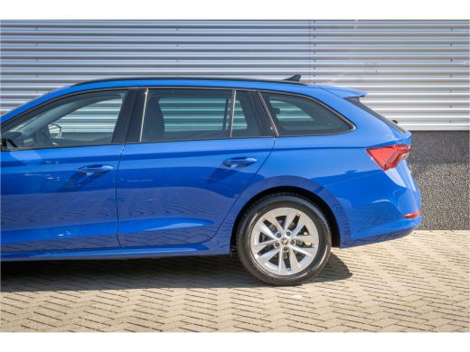 Skoda Octavia Combi Škoda 1.4 TSI iV 204 pk DSG PHEV Ambition |Carplay| stoel+ stuur verwarming| Cruise| ActivLease financial lease