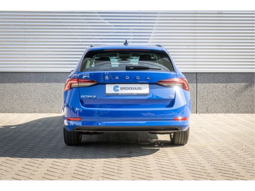 Skoda Octavia Combi Škoda 1.4 TSI iV 204 pk DSG PHEV Ambition |Carplay| stoel+ stuur verwarming| Cruise| ActivLease financial lease