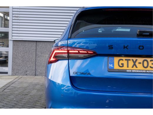 Skoda Octavia Combi Škoda 1.5 TSI 150pk DSG MHEV Sportline Business | Black pakket Body| ActivLease financial lease