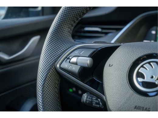 Skoda Octavia Combi Škoda 1.5 TSI 150pk DSG MHEV Sportline Business | Black pakket Body| ActivLease financial lease