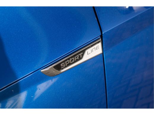 Skoda Octavia Combi Škoda 1.5 TSI 150pk DSG MHEV Sportline Business | Black pakket Body| ActivLease financial lease