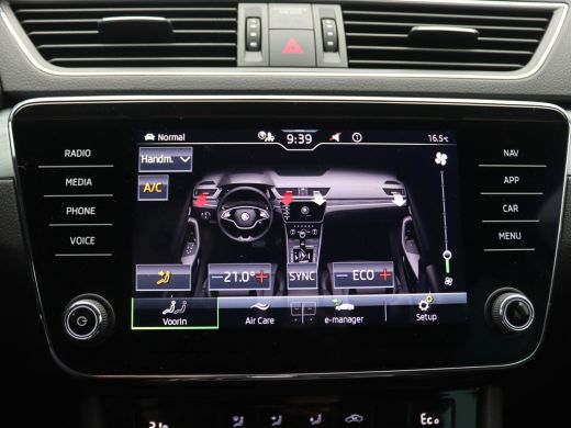Skoda Superb Combi 1.4 TSI iV Business Edition 218PK DSG Achteruitrijcamera, Keyless, Virtual Cockpit, Cruise ... ActivLease financial lease