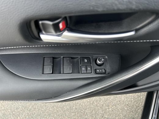 Suzuki Swace 1.8 Hybrid Style | 06-10141018 Voor meer informatie ActivLease financial lease