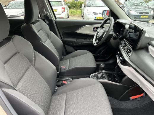 Suzuki Swift 1.2 Style Smart Hybrid ActivLease financial lease