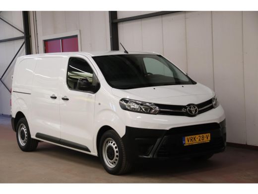 Toyota ProAce D-4D 145PK L2H1 LANG EURO 6 ActivLease financial lease