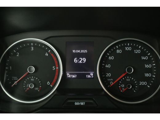 Volkswagen Crafter 35 2.0 TDI L3H3 177PK 3500KG Trekgew. Airco Camera Carplay Cruise Navi PDC Elektrpakket ActivLease financial lease