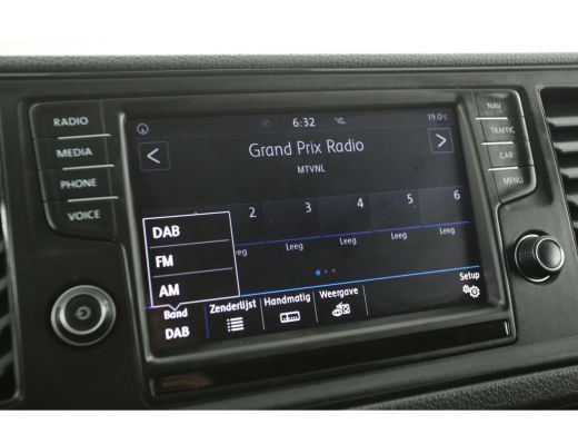 Volkswagen Crafter 35 2.0 TDI L3H3 177PK 3500KG Trekgew. Airco Camera Carplay Cruise Navi PDC Elektrpakket ActivLease financial lease