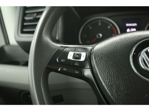 Volkswagen Crafter 35 2.0 TDI L3H3 177PK 3500KG Trekgew. Airco Camera Carplay Cruise Navi PDC Elektrpakket ActivLease financial lease