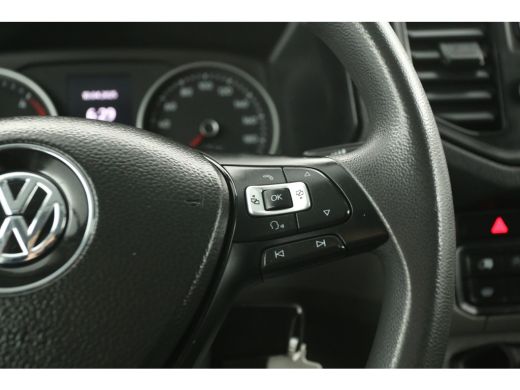 Volkswagen Crafter 35 2.0 TDI L3H3 177PK 3500KG Trekgew. Airco Camera Carplay Cruise Navi PDC Elektrpakket ActivLease financial lease