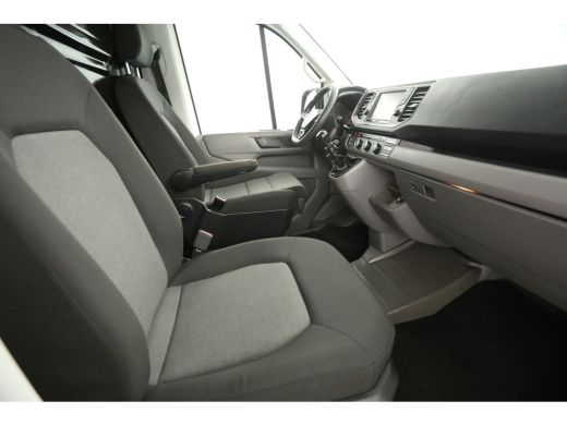 Volkswagen Crafter 35 2.0 TDI L3H3 177PK 3500KG Trekgew. Airco Camera Carplay Cruise Navi PDC Elektrpakket ActivLease financial lease