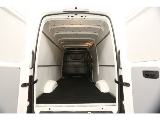 Volkswagen Crafter 35 2.0 TDI L3H3 177PK 3500KG Trekgew. Airco Camera Carplay Cruise Navi PDC Elektrpakket ActivLease financial lease