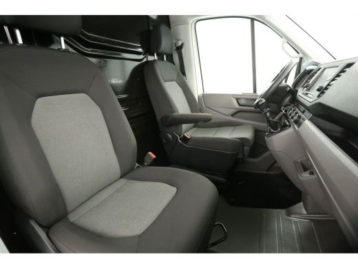 Volkswagen Crafter 35 2.0 TDI L3H3 177PK 3500KG Trekgew. Airco Camera Carplay Cruise Navi PDC Elektrpakket ActivLease financial lease