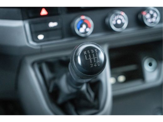 Volkswagen Crafter Volkswagen Highline L4 Pick-Up | 7 pers. | Apple Carplay/Android Auto | Navigatie | Airco | Cruis... ActivLease financial lease