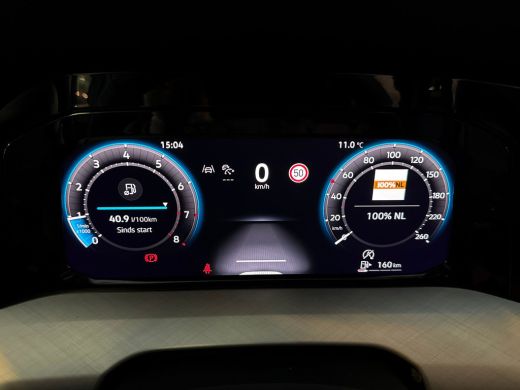Volkswagen Golf 1.5 TSI 115pk Life Edition | 18 inch | Stoel- en stuurverwarming | Achteruitrijcamera ActivLease financial lease