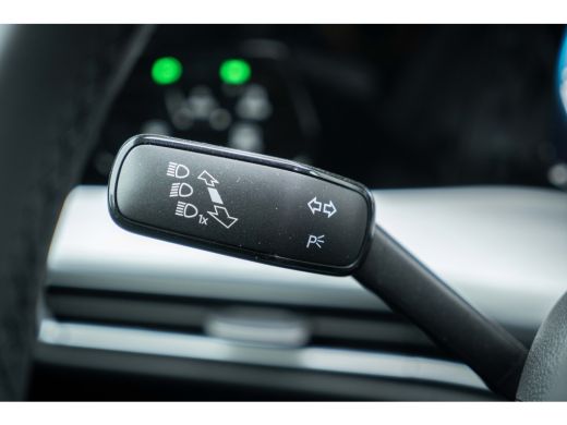 Volkswagen Golf Volkswagen Life Edition Inclusief €2000,- inruilvoordeel | | 'App-Connect' draadloze smartphone i... ActivLease financial lease