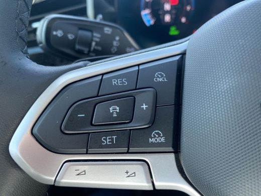 Volkswagen Passat Variant 1.5 eTSI Business | 150Pk | Trekhaak | Ergo Massage  | ACC | Navi | Clima | Pdc | ActivLease financial lease