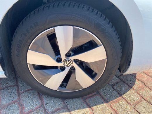 Volkswagen Passat Variant 1.5 eTSI Business | 150Pk | Trekhaak | Ergo Massage  | ACC | Navi | Clima | Pdc | ActivLease financial lease