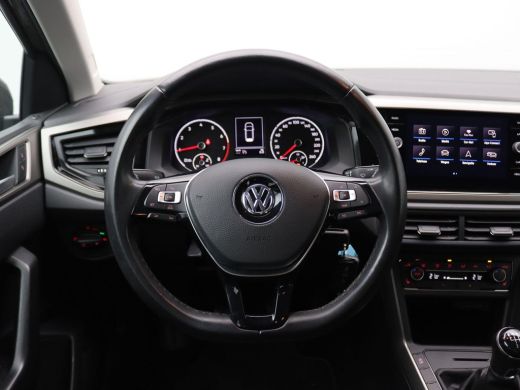 Volkswagen Polo 1.0 TSI Comfortline Business 95PK Clima, Cruise Controle, Navi, Parkeersensoren voor en achter, A... ActivLease financial lease