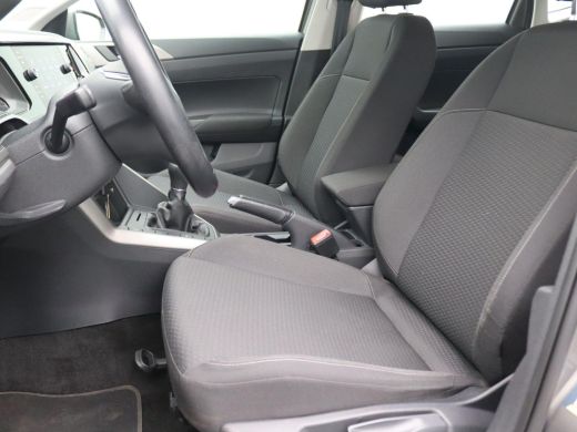 Volkswagen Polo 1.0 TSI Comfortline Business 95PK Clima, Cruise Controle, Navi, Parkeersensoren voor en achter, A... ActivLease financial lease