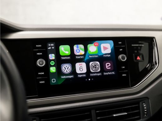 Volkswagen Polo 1.0 TSI Highline Sportline (APPLE CARPLAY, GROOT NAVI, CLIMATE, STOELVERWARMING, GETINT GLAS, SPO... ActivLease financial lease