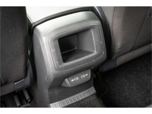 Volkswagen T-Cross 1.0 TSI Life | App Connect | App Connect | Parkeersensoren| ActivLease financial lease