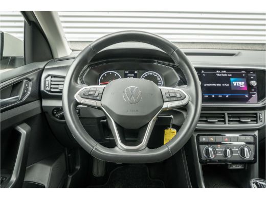 Volkswagen T-Cross 1.0 TSI Life | App Connect | App Connect | Parkeersensoren| ActivLease financial lease
