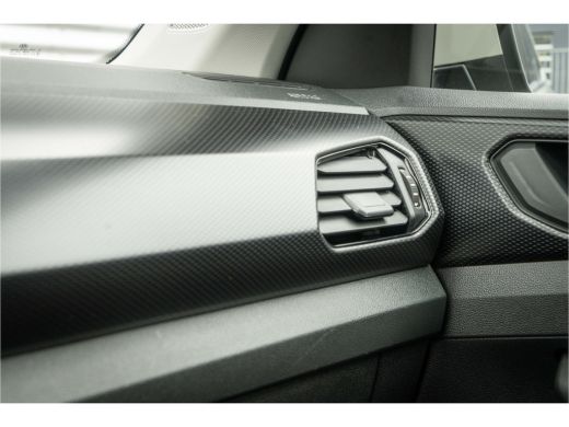 Volkswagen T-Cross 1.0 TSI Life | App Connect | App Connect | Parkeersensoren| ActivLease financial lease