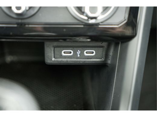 Volkswagen T-Cross 1.0 TSI Life | App Connect | App Connect | Parkeersensoren| ActivLease financial lease