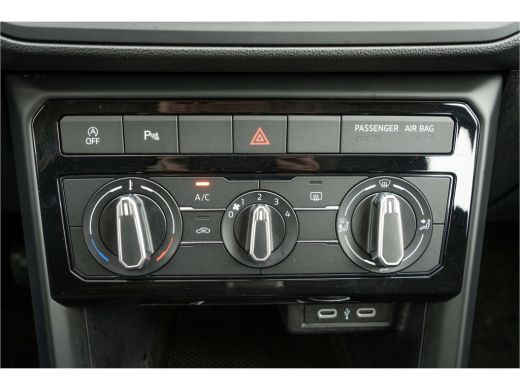 Volkswagen T-Cross 1.0 TSI Life | App Connect | App Connect | Parkeersensoren| ActivLease financial lease