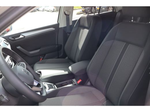 Volkswagen T-Roc 1.0 TSI Life Edition | Cruise Control | Achteruitrijcamera | AppleCarplay/Android Auto | ActivLease financial lease